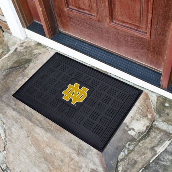 Notre Dame Fighting Irish Heavy Duty Vinyl Medallion Door Mat - 19.5in. x 31in.-13255