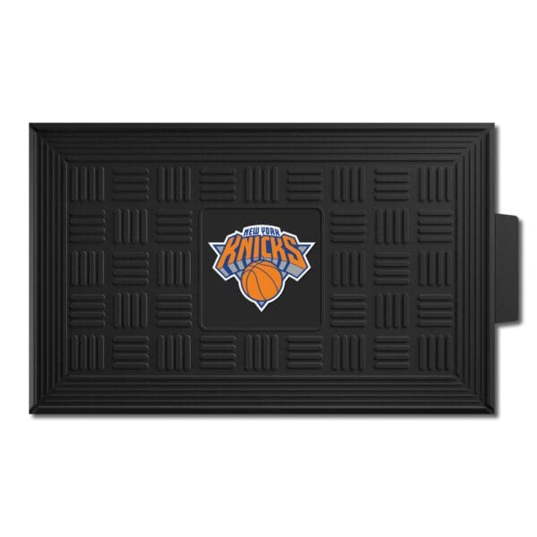 NBA - New York Knicks - Heavy Duty Vinyl Medallion Door Mat - 19.5in. x 31in. - Image 2