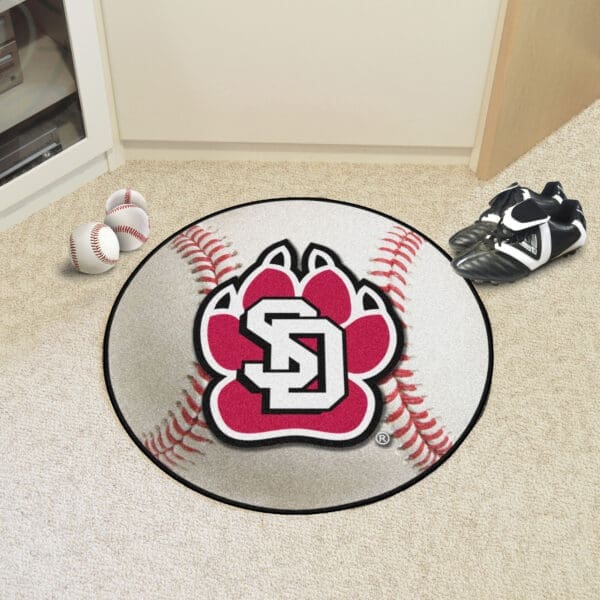 South Dakota Coyotes Baseball Rug - 27in. Diameter-3035