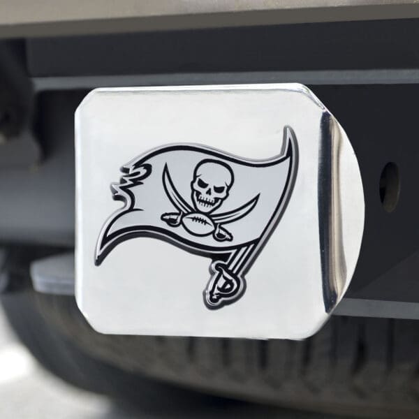 Tampa Bay Buccaneers Chrome Metal Hitch Cover with Chrome Metal 3D Emblem-15631